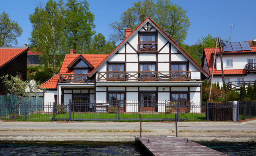Eine Villa am See Mikołajki Ferienwohnungen im Mazury See in Polen